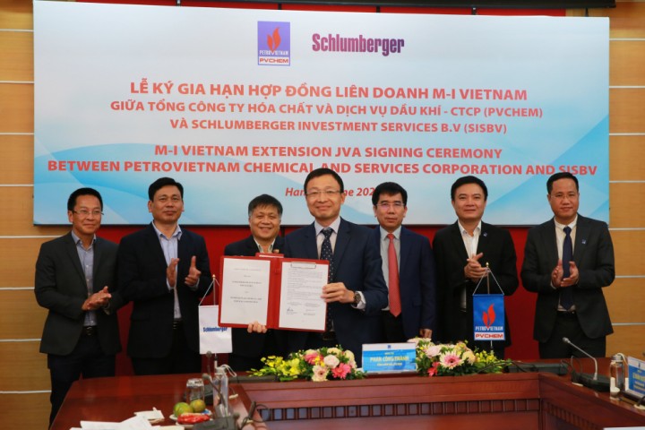 PVChem tổ chức thành công lễ ký kết gia hạn Hợp đồng liên doanh M-I Việt Nam với Schlumberger 
